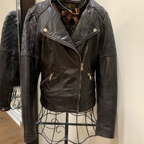 Massimo Dutti Leather Jacket - Picture 2 of 8